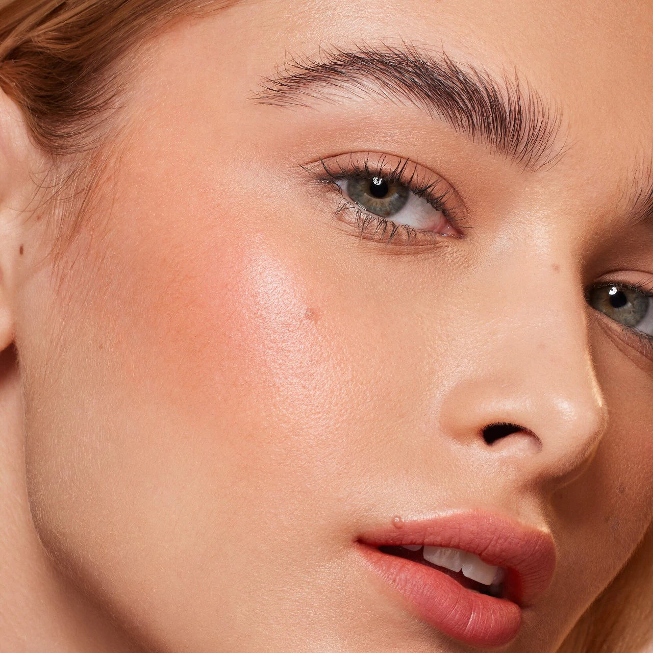 Huda Beauty Lip Blush Cream Lip & Cheek Stain | Rosy Kiss